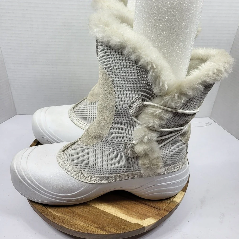 Columbia Womens Sierra Flurry 2 Boots Size 8 White Waterproof Insulated Fur Snow